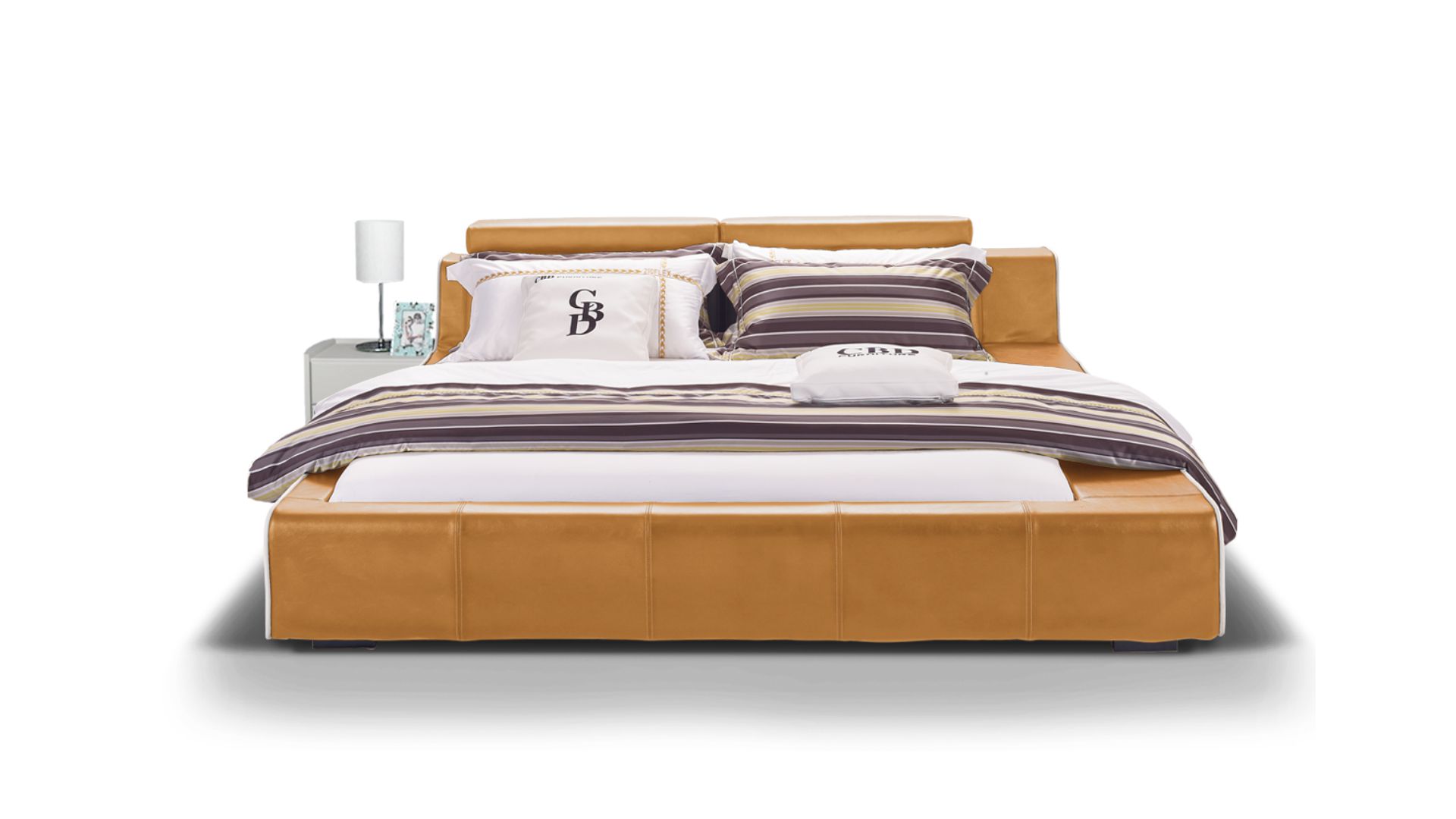 <p><strong>description：</strong></p><p>*bedframe with the 3D slats or motion</p><p>*the design of widen bedside makes the bed look different.</p><p>*Well matched the mattress and bedding.</p><p><br/></p>