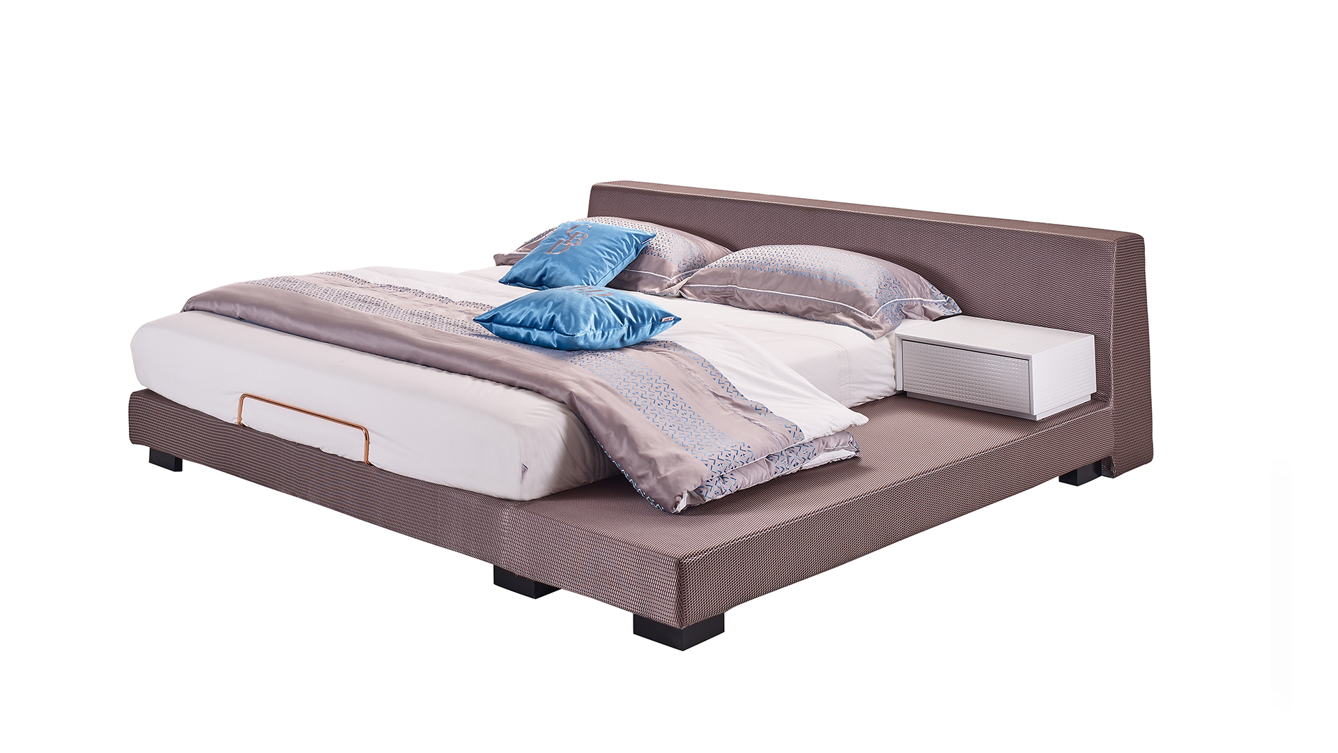 <p><strong>description：</strong></p><p>*bedframe with the 3D slats or motion</p><p>*the tatami design makes your life so fine;</p><p>*If there are kids at home,it will be very convinient for them to go to the bed.The side table is removeable.If it is moved to the headboard, it will be a bedside table.Also,you can use it for working table.The design is very reasonable and make your house so fashionable.</p><p><br/></p>